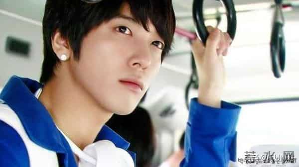 郑容和清醒点，你怎么还敢带他们玩？