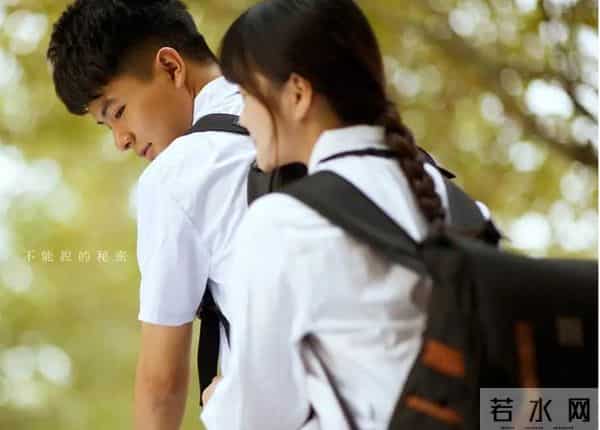 青未了 - 清风专栏：爱，在你转身时盛开