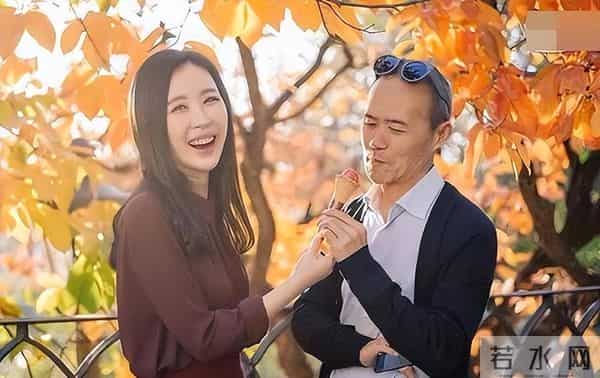 亿万资产舍与得，王石携手女星，幸福人生如何炼成