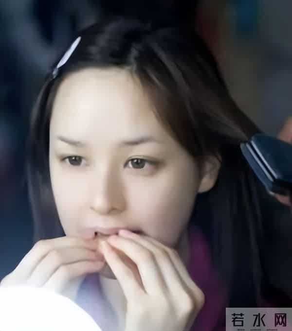 周杰伦MV变迁史:曾经美女如云,爱选中日清纯女星,如今演独角戏