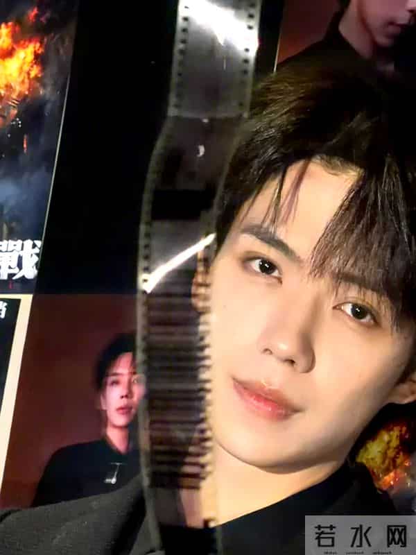 新《还珠》空降:女主瞪眼龇牙!男主面瘫脸,观众抵制直呼下架