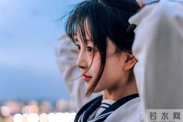 女生让你碰这3处，明摆着“我愿意”！别傻等