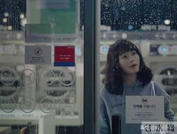 86岁超龄韩剧爱情组合来了,朱智勋火速认爱,鬣狗的爱也能迫降?