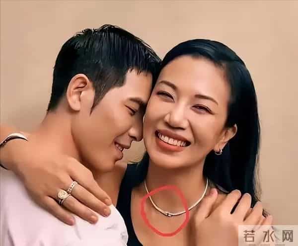 萧敬腾结婚仅2年,娶大14岁经纪人的他,如今过得怎么样呢