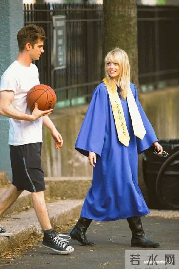 女神全裸出镜，35岁二封影后