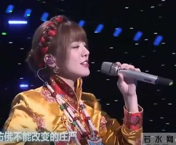 “隐形富婆”阿兰：戴上亿九眼天珠，21岁打败王菲，坐拥亿万身价