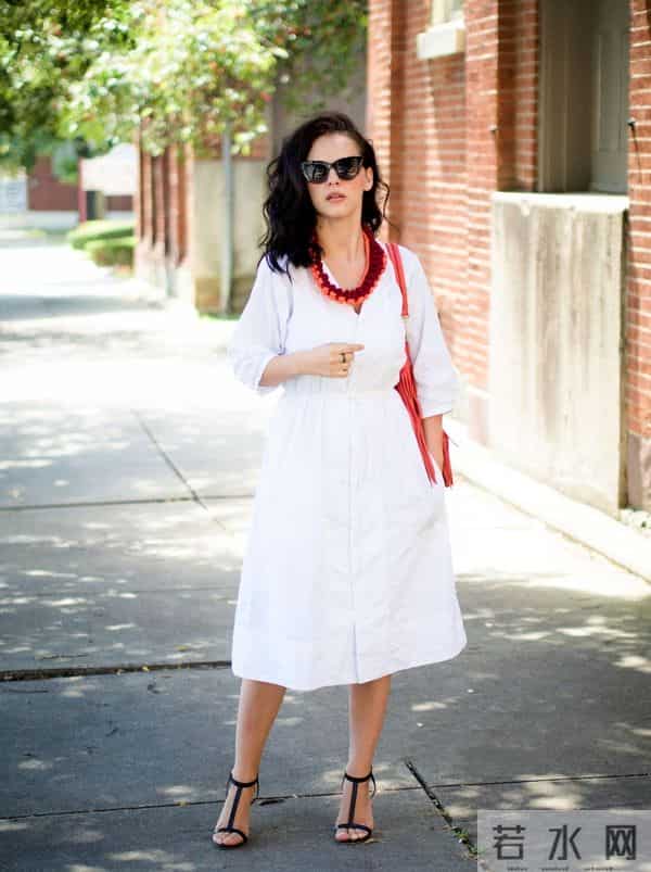 宅男女神林志玲果然诱人！真空绑带裙彰显“凸”感，眼都能看直