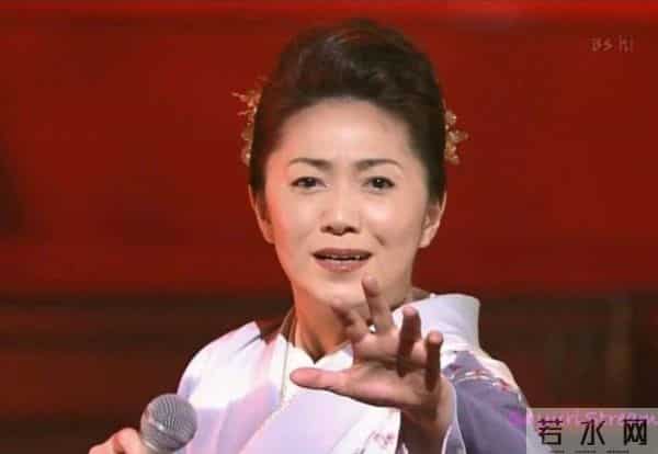 《歌手》帮唱历年最豪华，请了7年她终于来了，歌王已无悬念