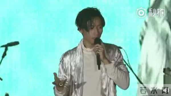 深扒魏晨老婆!长相甜美出身于内地首个女团,婆媳关系更羡煞旁人