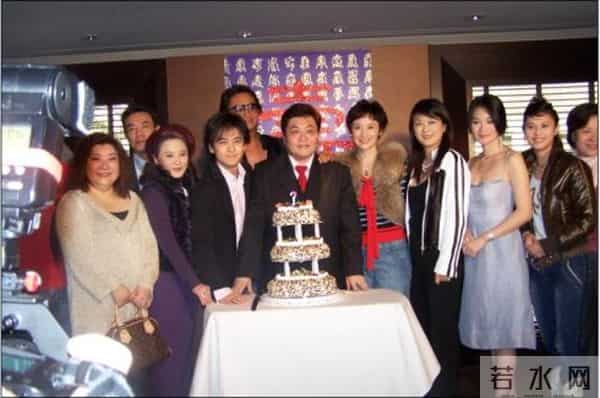 女星干爹身份大揭秘，刘亦菲 张柏芝的“爹”皆比不过孙悦的尊贵