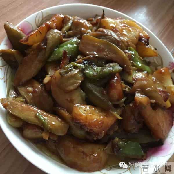 动态关注世界自闭日 范范呼吁送上关爱和鼓励