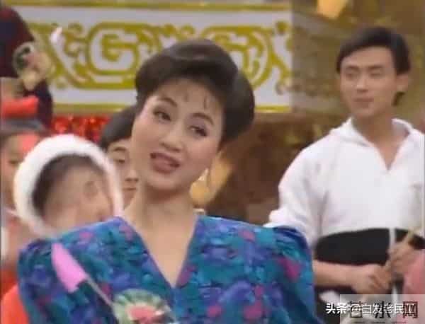 90年代春晚——1992年第10届（杨澜主持，小品冲顶）
