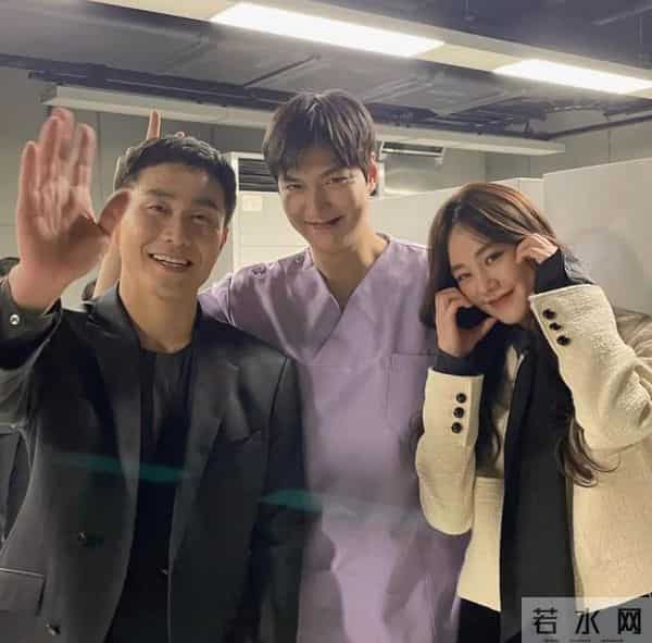 李敏镐又肿了？5年前就被吐槽发腮，离开“国民初恋”36岁仍单身