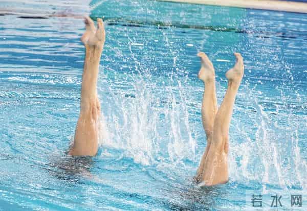 全红婵伤愈归来首秀就奇冠,这波操作真燃到爆