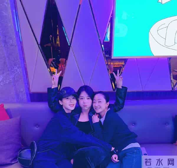 女孩帮女孩也靠谱，7对胜似亲人的好姐妹，放弃名利都不丢下彼此