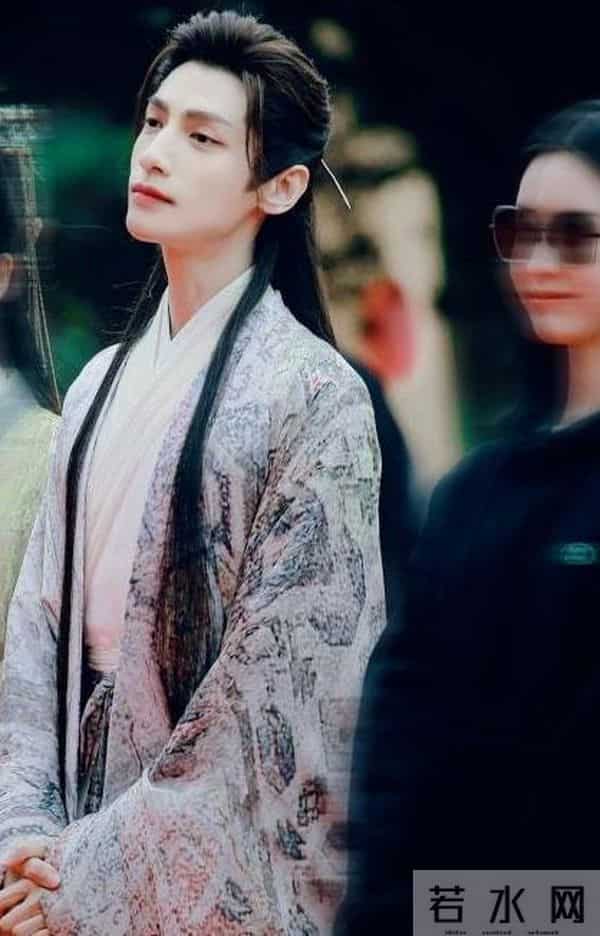 6位因事业减重的男星，有的瘦成“纸片人”，有的为戏减重30斤