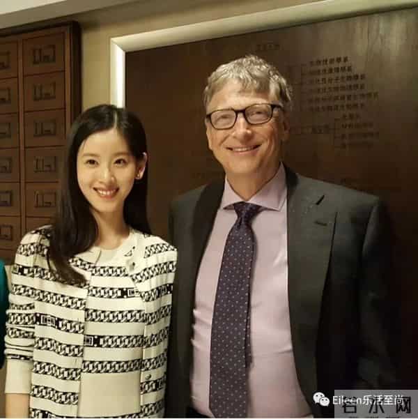 合影被裁？奶茶妹妹的千亿名媛晋级路还有多长？