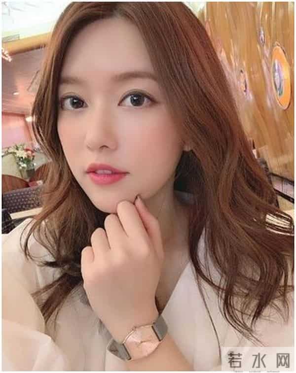 困在武汉的香港模特：日本人都说“武汉加油”，他们却对我恶语相向