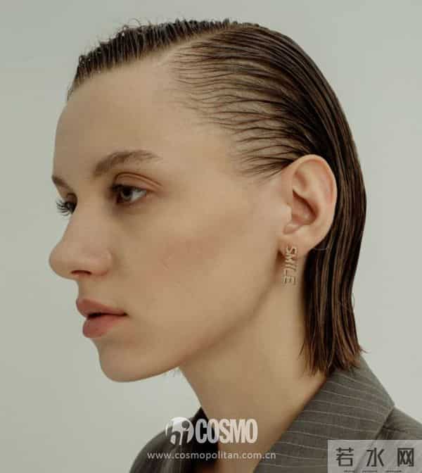 时髦办 - 戴珠宝的最高境界：看着很贵，一问二百，还是热巴同款