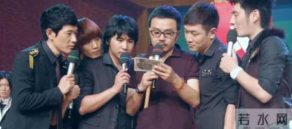 这是糊透了?欧弟宣布离婚却无人问津,也许不该离开《天天向上》