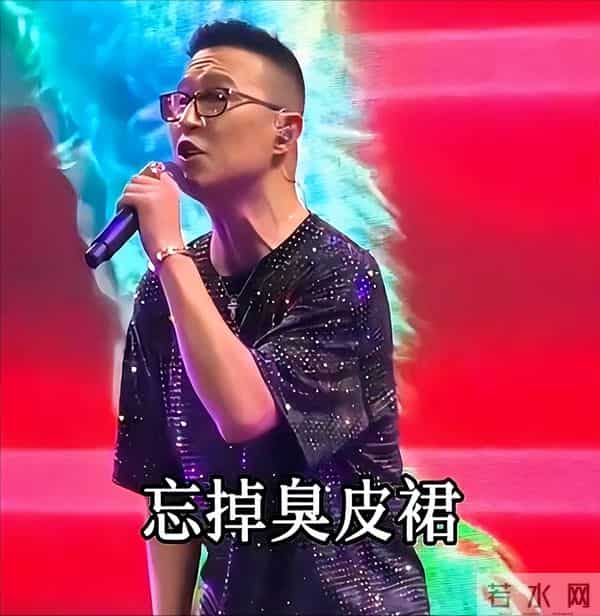 汪峰演唱会翻车，葛荟婕补刀：只往女人身上使劲，唱不上去很正常