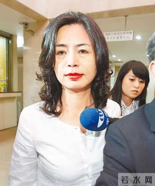 轰动超过“艳照门”！偷拍60个女明星，李宗瑞终究付出代价