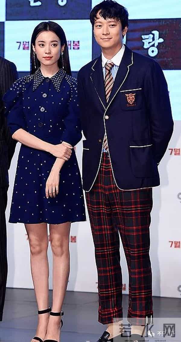 姜栋元与朴彩英在恋爱?男方却被女方粉丝嫌弃又丑又糊......