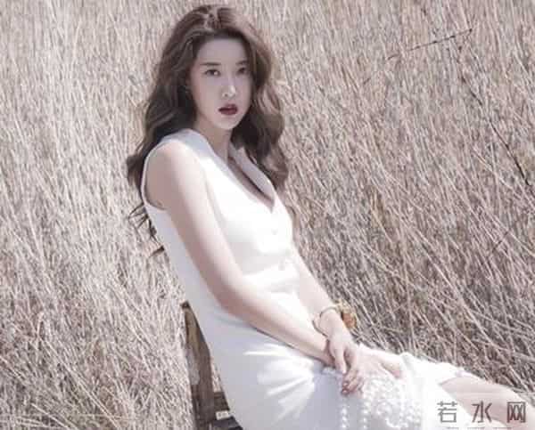 被称“韩国最美丈母娘”,35岁张美仁爱再遭骚扰发文怒骂包养中介