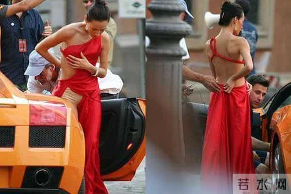 明星出丑尴尬一幕 你还敢这么穿么?