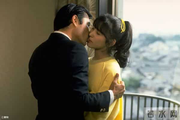 曾拍五部大尺度戏与《白色巨塔》日本女星黑木瞳性感撩人