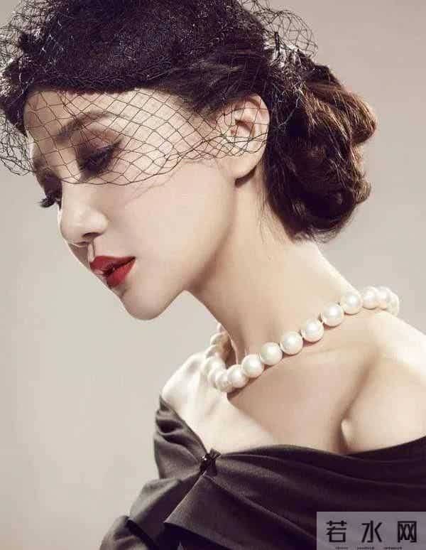 你敢相信如今41岁的阿朵,在《男人装》的战绩无人能及?