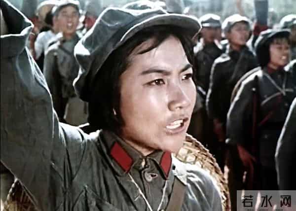 还记得《红色娘子军》中连长扮演者吗?演技不输祝希娟为何被遗忘