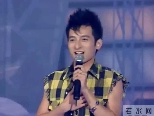 停播四年再回首!《快乐大本营》藏着多少人的青春密码?