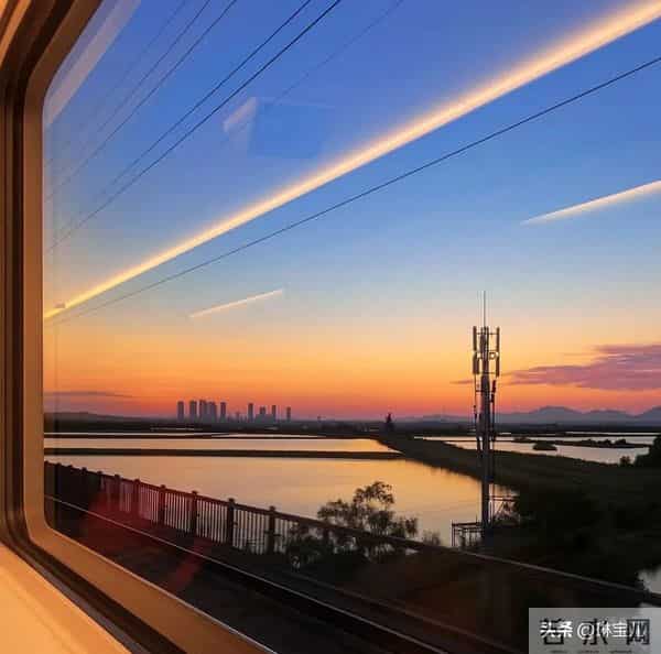 高情商女人用这 3 个 “吸引术”,让男人主动宠你到骨子里