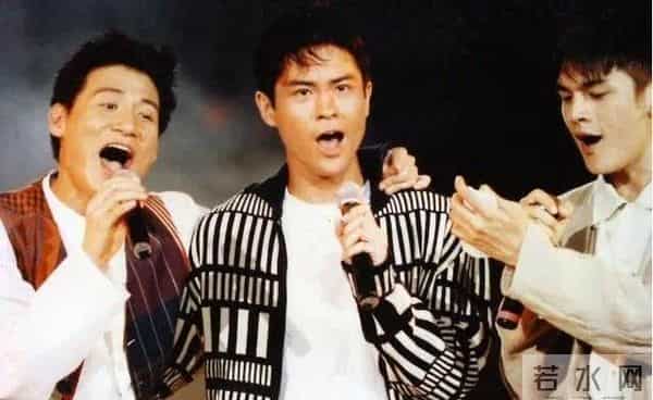 8任女友无缝对接、脚踩多条船,郑嘉颖凭啥能娶到小21岁白富美?