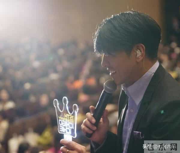 粉丝在何处?48岁柳时元二婚摆脱离婚痛,摆好样子再当痴情汉