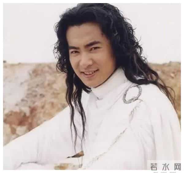 43岁于波出道即巅峰,倾尽所有在北京买两套四合院,如今躺着笑?