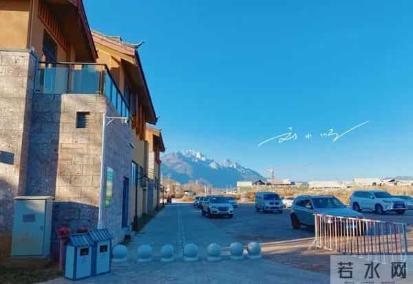 官宣离婚仅30天,李亚鹏35亿项目破产!网友:王菲当年担心全应验