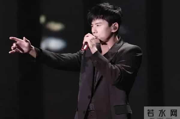 当“中国天王”出席韩国顶级颁奖礼,会是啥场面?网友:砸场子的