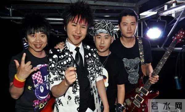 大张伟的人间清醒:坚持与兄弟AA分账,拒绝黄小蕾专爱胖老婆