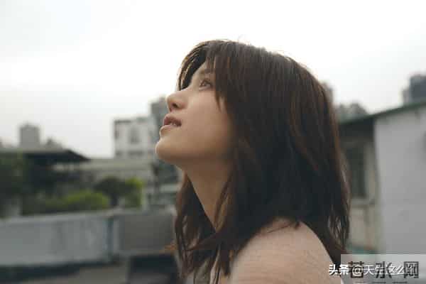 陈晓眼睛里没光了?为啥总有人觉得他跟陈妍希婚姻不幸福?