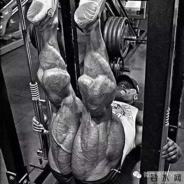 如何使用超级组训练增肌,变身Superman?