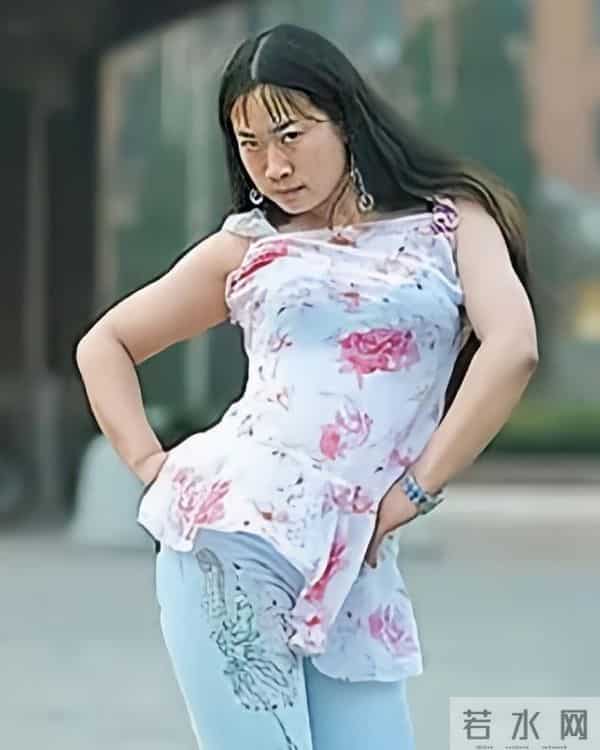 芙蓉姐姐：20年前爆火遭群嘲，2016年身家过亿要嫁王宝强，现怎样