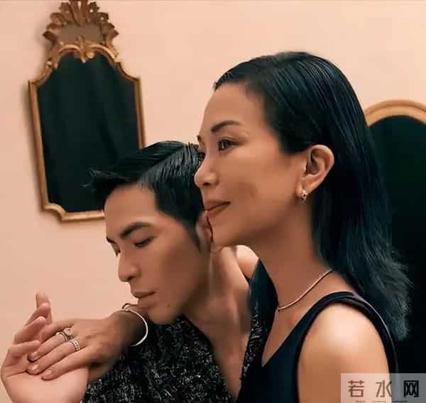 萧敬腾结婚仅2年,娶大14岁经纪人的他,如今过得怎么样呢