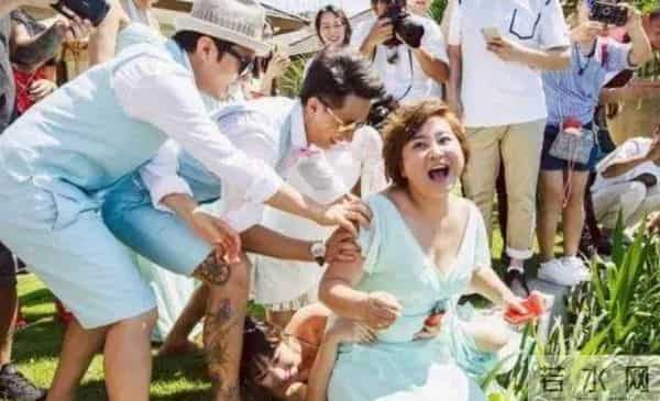 曾绯闻女友不断，被嘲配不上卢靖姗，韩庚的婚姻为何越来越好？