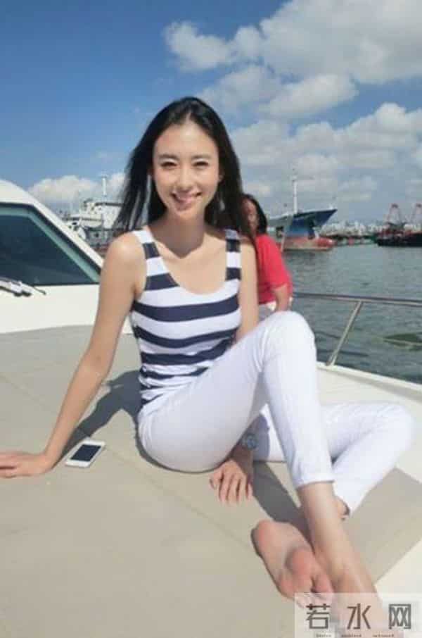 “兽兽”翟凌:被前男友报复声名尽毁,如今嫁高富帅终无遗憾