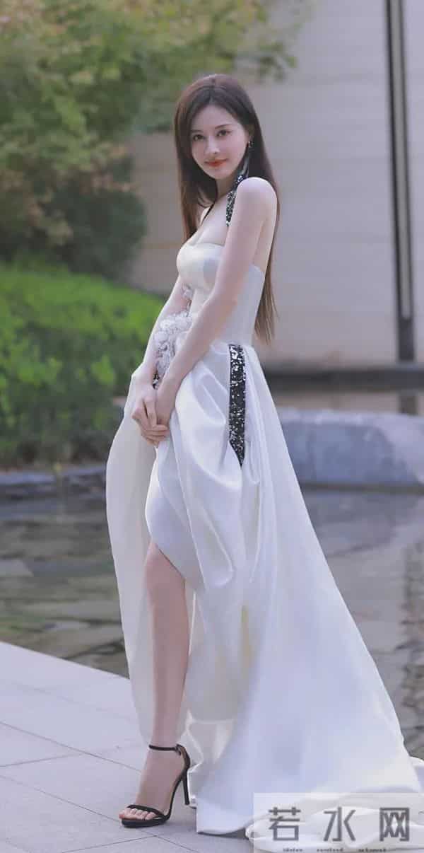 王晶捧红的晶女郎，个个都是性感女神