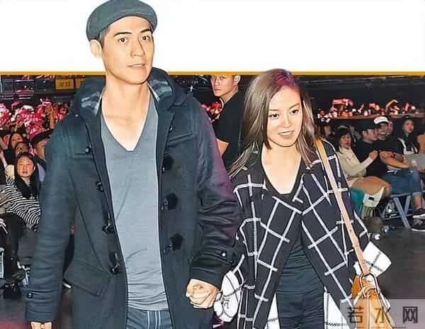 蓝正龙一家四口很温馨,周渝民夫妻合照超甜蜜,没娶大S都很幸福