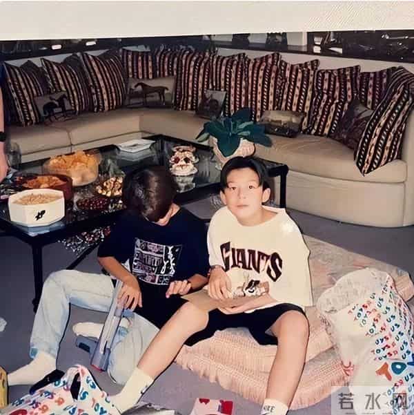 你还记得11年前和陈冠希拍照的嫩模谢芷蕙吗?她要坐牢了