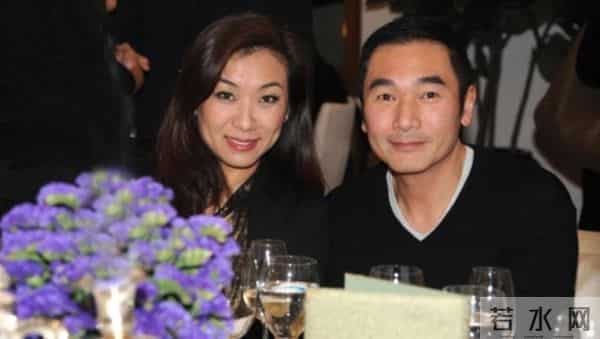 “最丑港姐冠军”莫可欣：成龙力推邵逸夫嫌弃，为方中信避孕12年